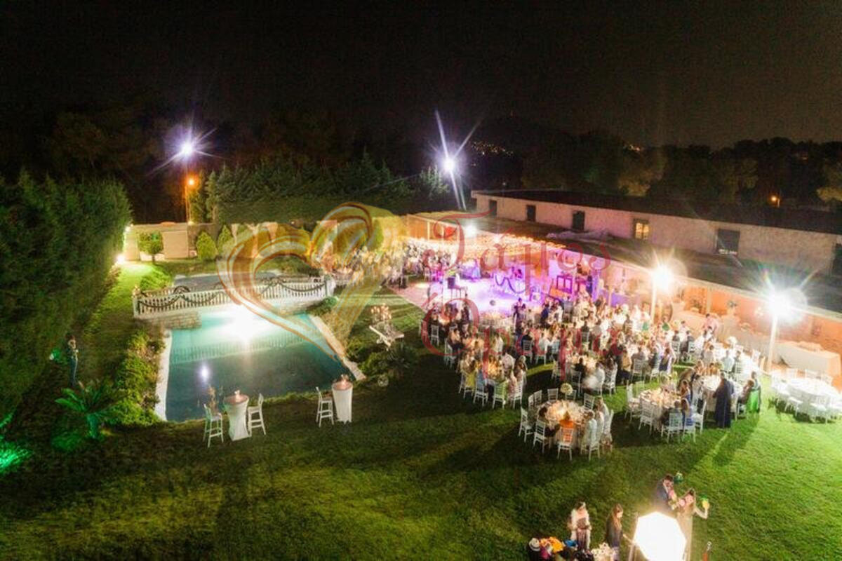 κτηματα γάμου VARIBOBI CLUB Βαρυμπόμπη